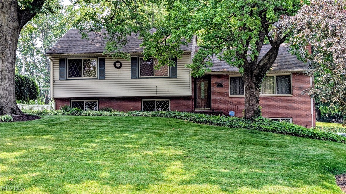 2615 Orchard Park Street, Canton, Ohio image 1