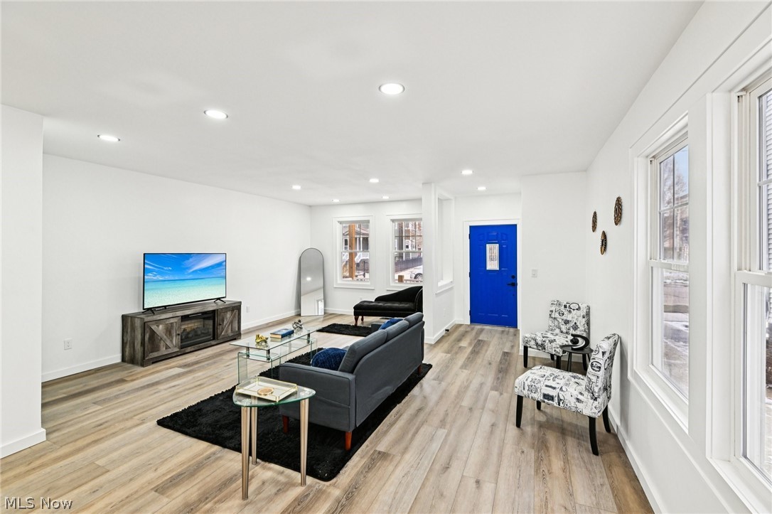 1828 W 57th Street