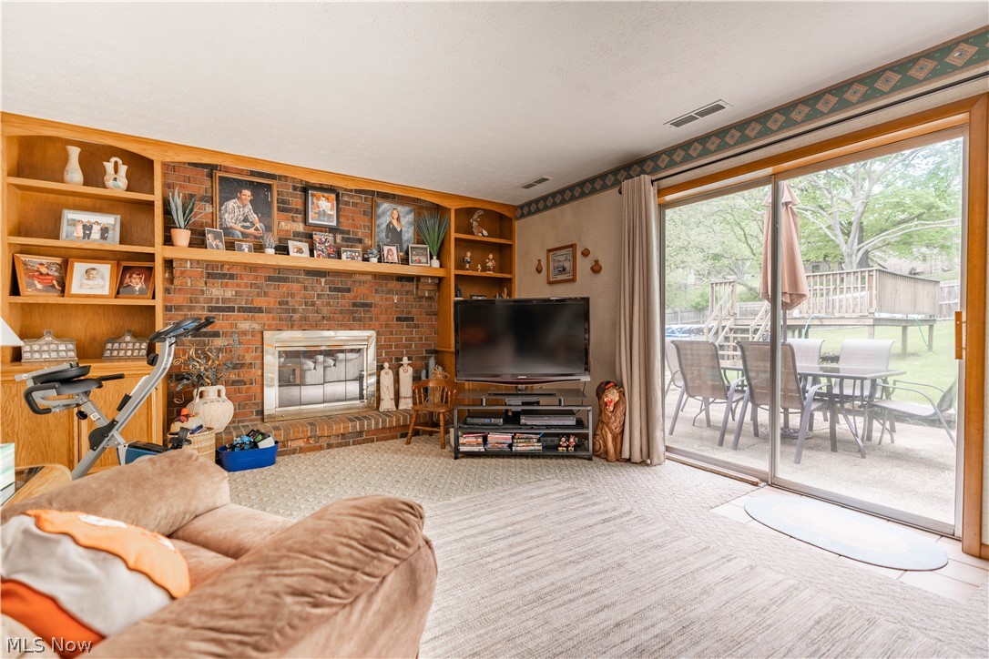 Colonial Hills - Residential