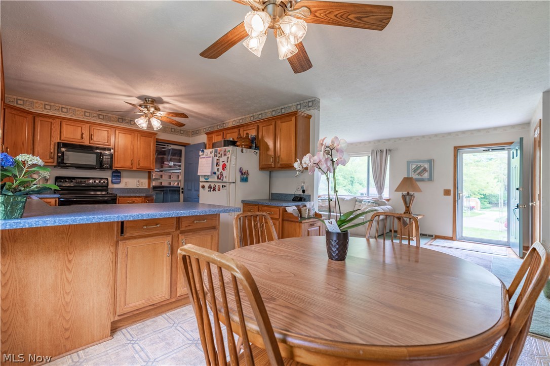 Colonial Hills - Residential