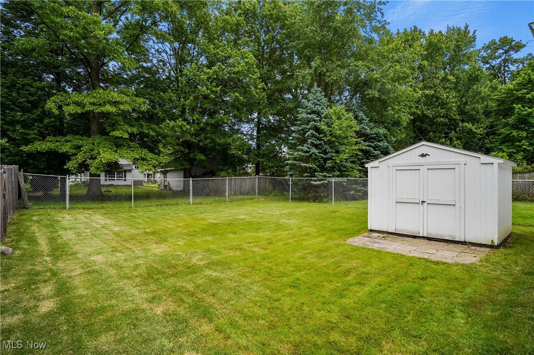 2049 Cook Street, Cuyahoga Falls, Ohio image 32