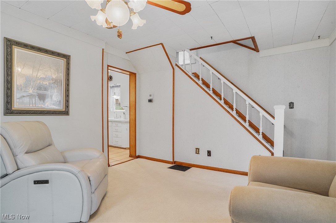 2049 Cook Street, Cuyahoga Falls, Ohio image 6