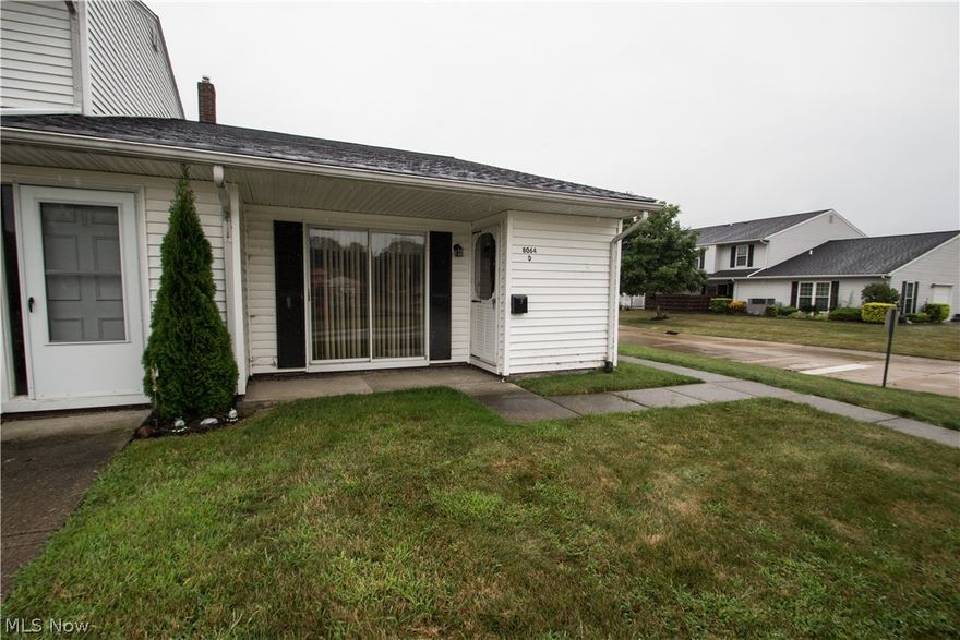 Rare, first floor ranch condo in Independence Place. Two bedrooms with plenty offer newer windows and plenty of closet space. The kitchen, dining room and living room show off the open living concept. All appliances stay. Roof was replaced in 2017. One car attached garage has water and automatic opener. Don’t miss this opportunity for a ranch condo with a lower maintenance fee!