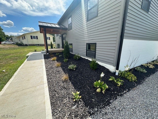 F F Lebar - Residential Lease