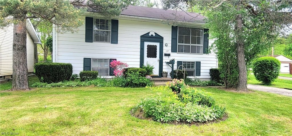 Photo of 137 Stage Avenue, Painesville, OH 44077 (MLS # 5204241)