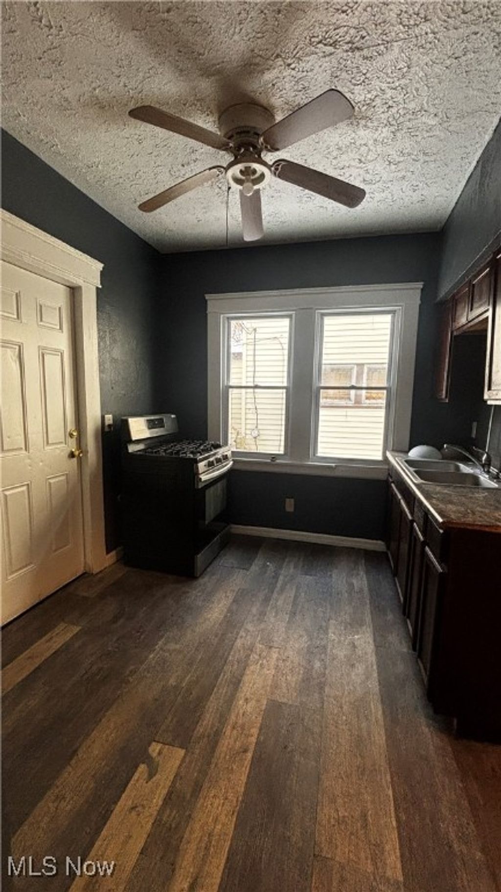 Photo of 12417 Maple Avenue, Cleveland, OH 44108 (MLS # 5176169)