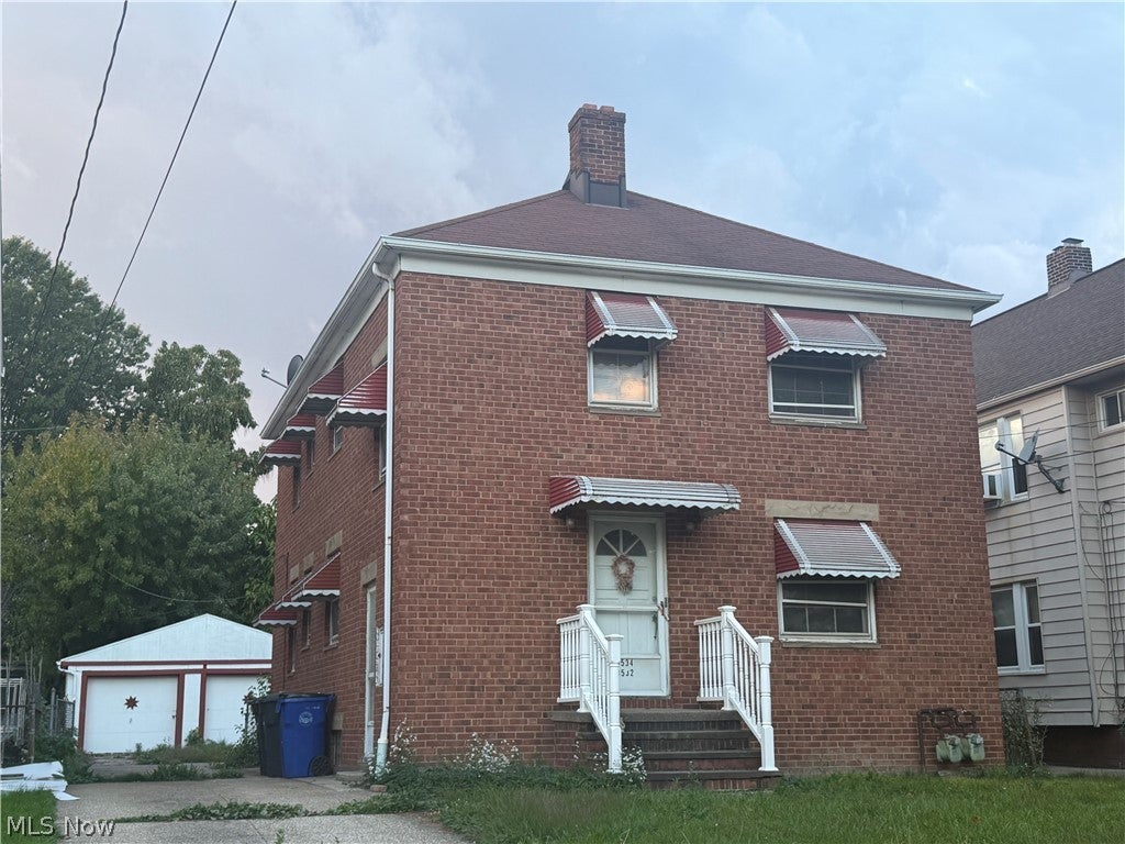3532 W 98th Street