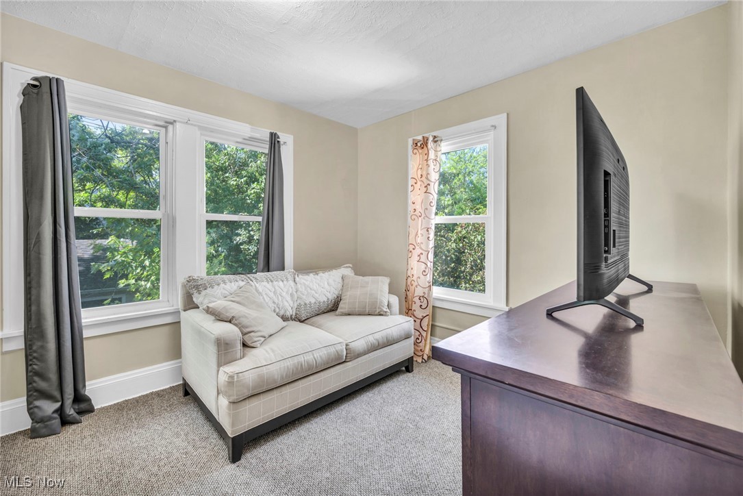 Meadowbrook - Residential Income