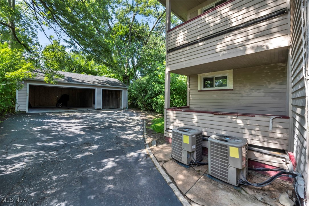 Meadowbrook - Residential Income