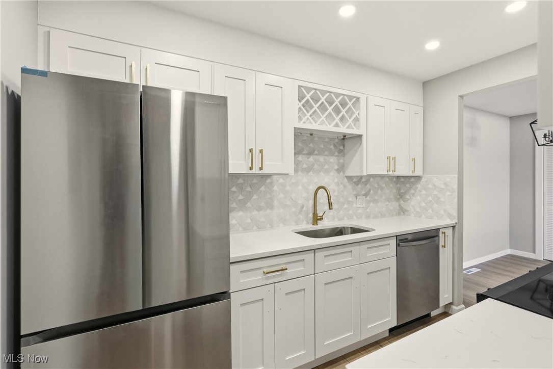 Georgetown/Lyndhurstcondo - Residential