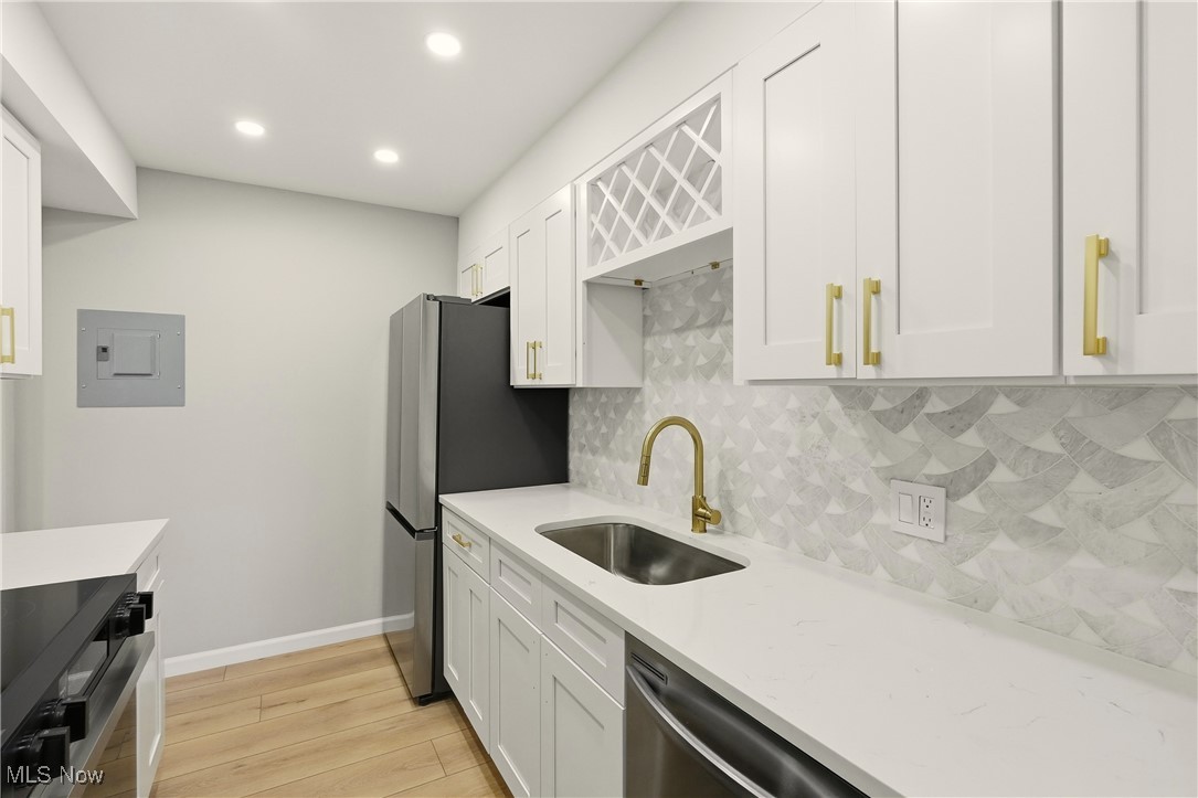 Georgetown/Lyndhurstcondo - Residential