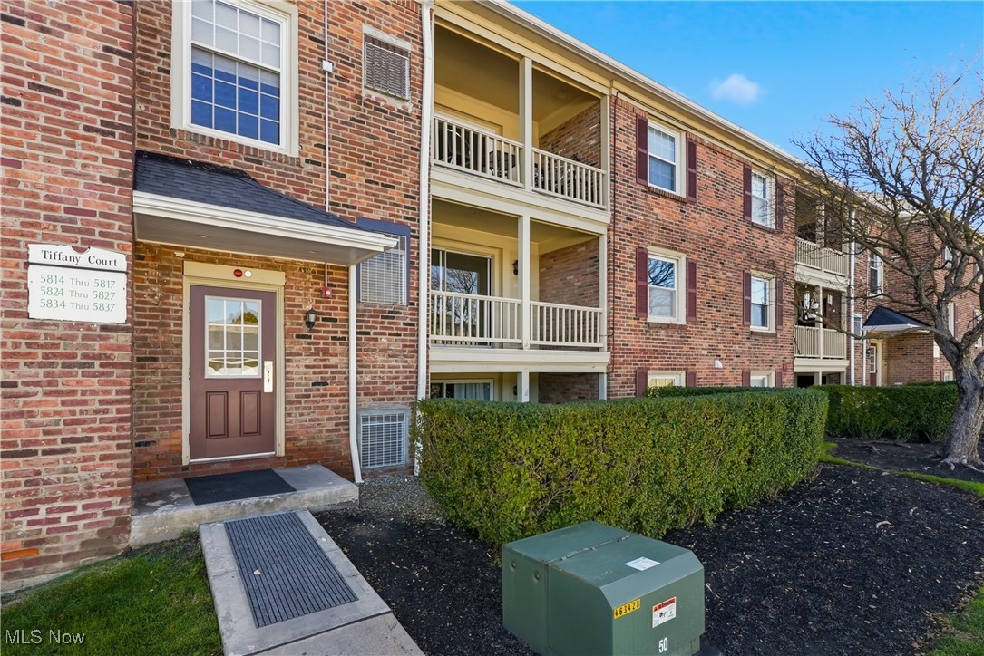 Georgetown/Lyndhurstcondo - Residential