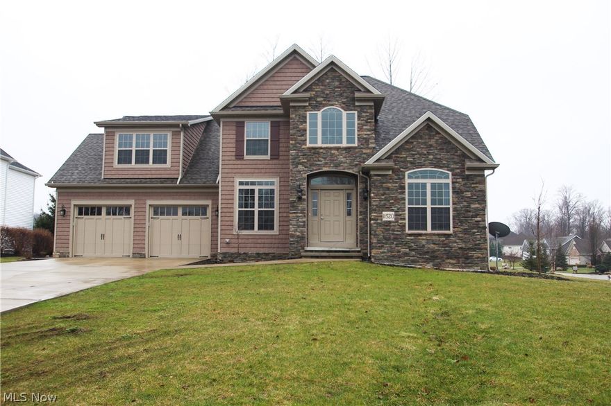 Newly built Concord colonial with first floor master. Upon entrance you will find bamboo flooring throughout first floor. Enjoy dinner parties in the large dining room attached to the kitchen with butler pantry. The kitchen is complete with granite countertops and stainless steel appliances. The breakfast bar adds additional seating area. The open concept great room also has access to the screened in porch and back yard area. You will also find on the first floor a formal living room or office. Upstairs features a loft and 3 additional bedrooms. Two bedrooms offer a jack and Jill bathroom. The 3rd bedroom boasts an ensuite. Unlimited possibilities are available in the unfinished basement. Call for your showing today. Home includes a one year home warranty with America's Preferred.