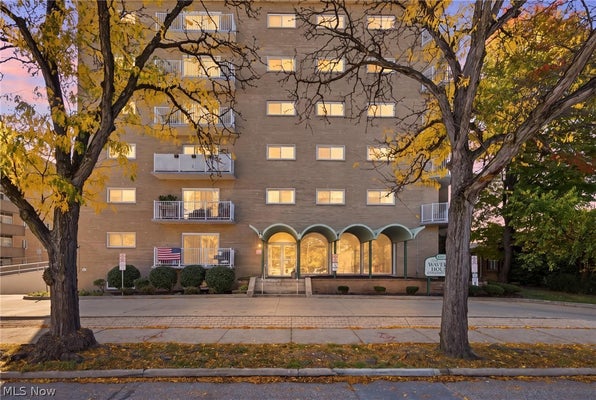 14567 MADISON AVE APT 303, LAKEWOOD, OH 44107 - Image 003eb8eab9bfada46f83c0fe28fe11aa/2326507698
