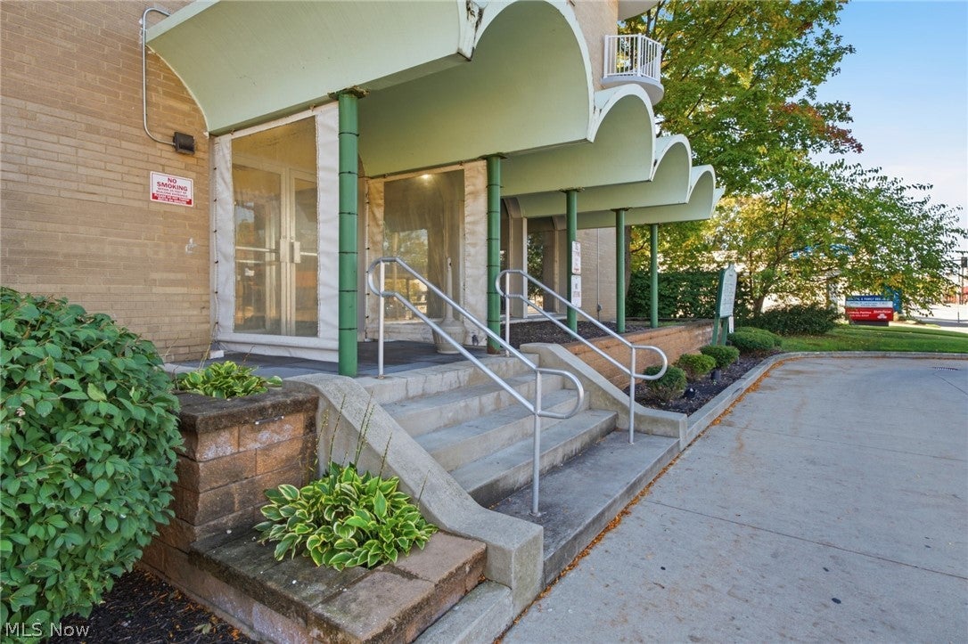 14567 Madison Avenue 303