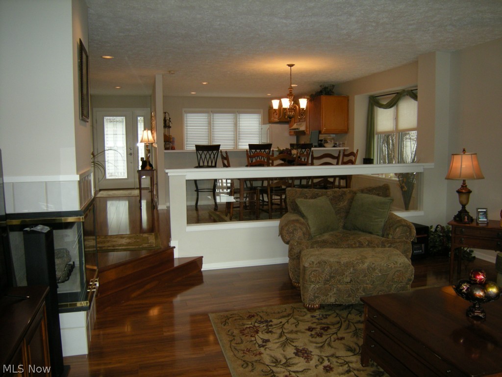 Meyers Lake - Residential