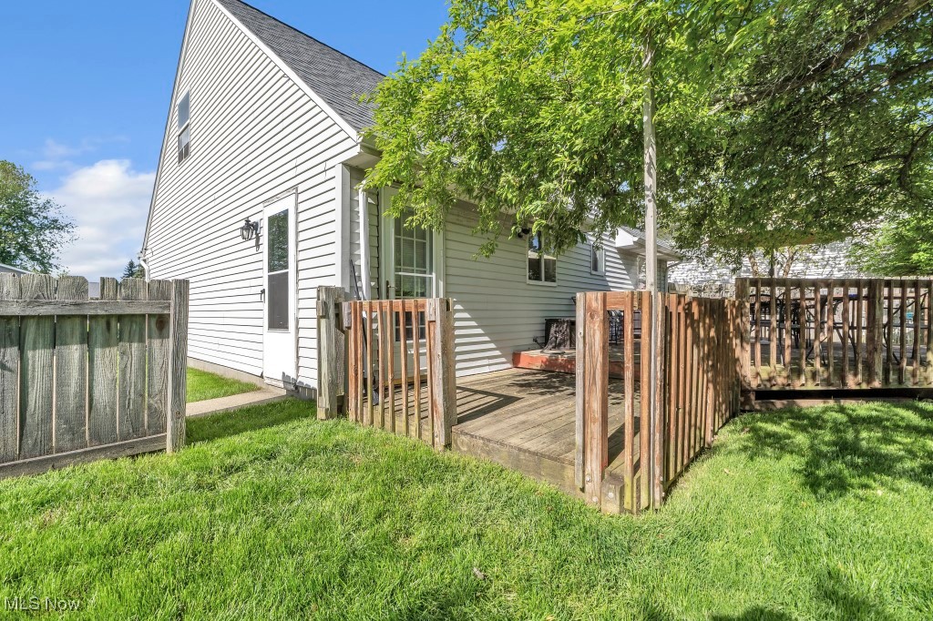 461 Xavier Street, Elyria, Ohio image 10