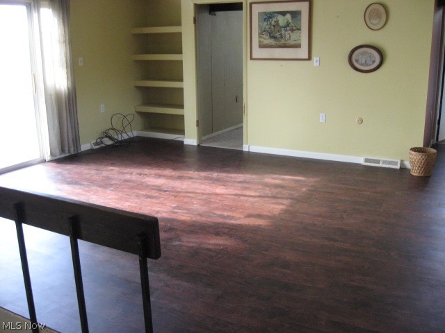 Willowdale Lake - Residential