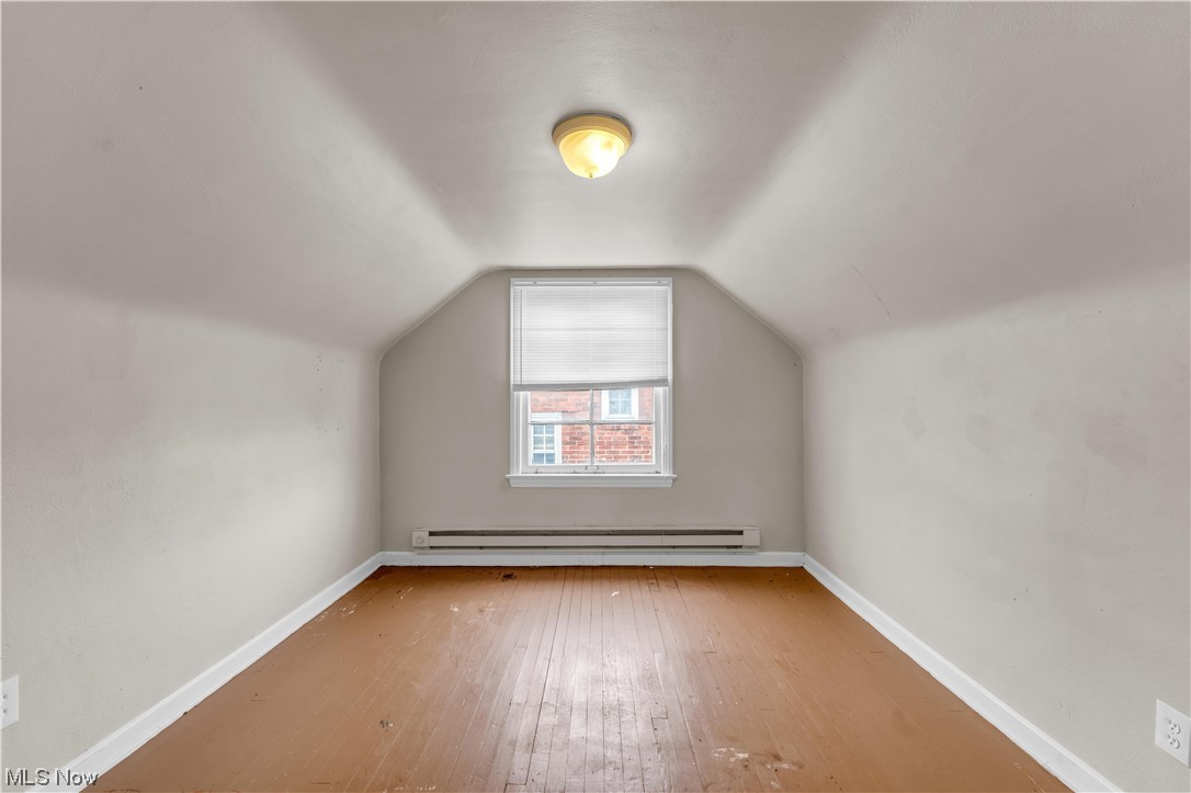 Van Sweringen Co 21 - Residential Lease