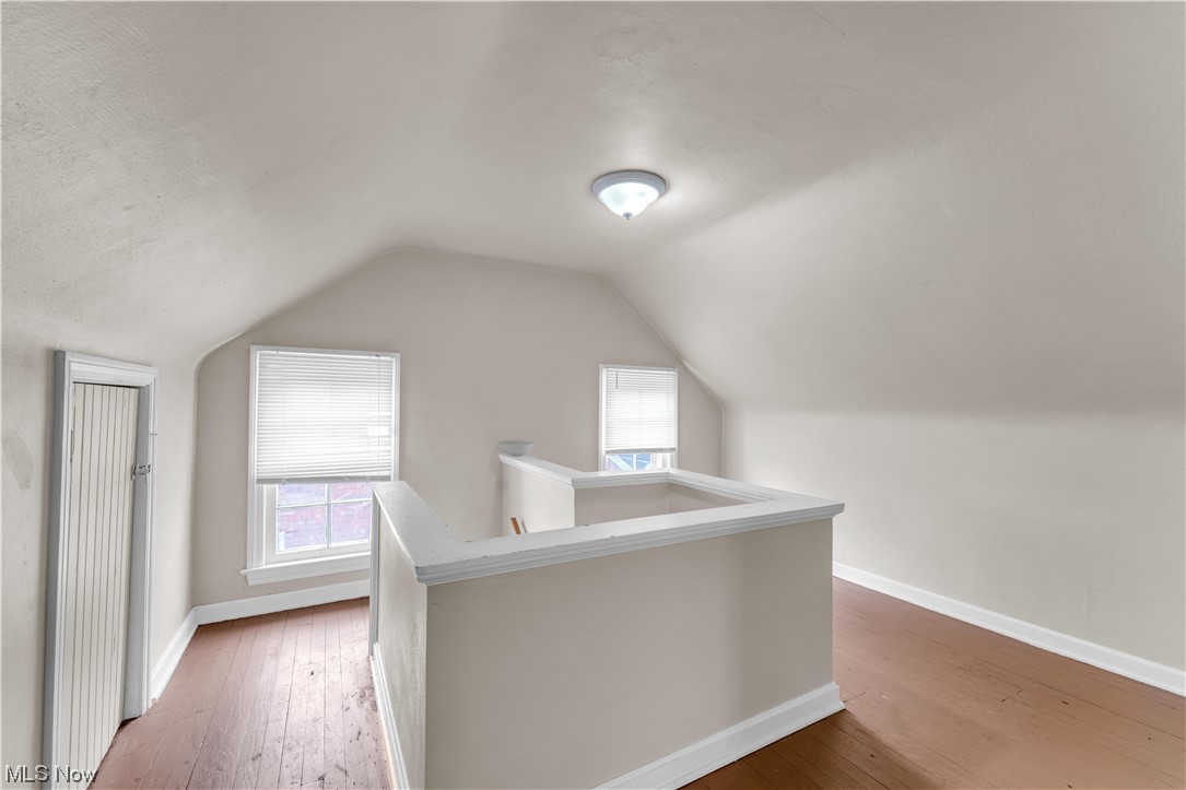 Van Sweringen Co 21 - Residential Lease