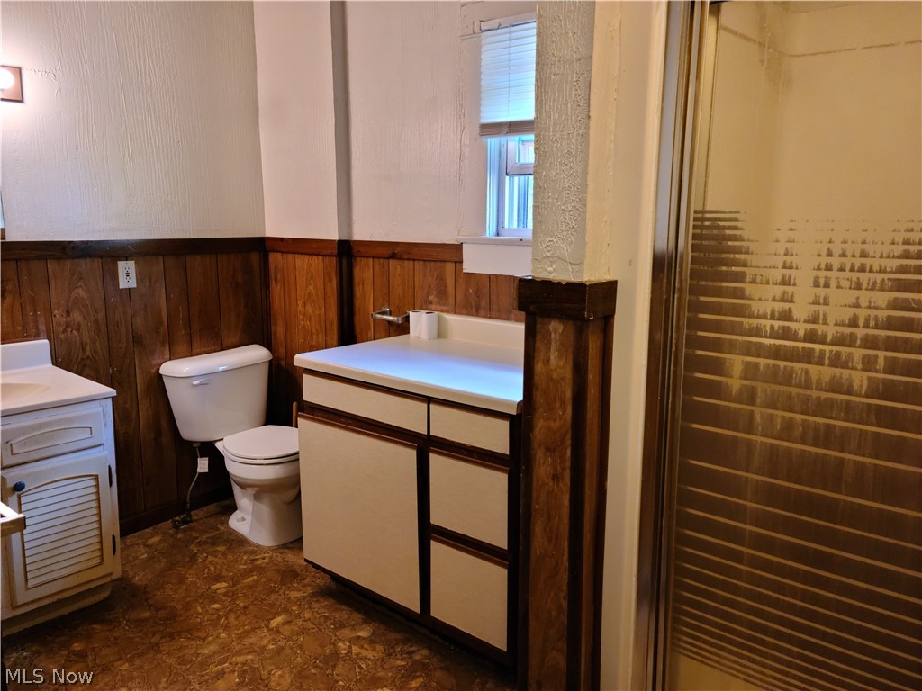 City/Akron - Residential Lease