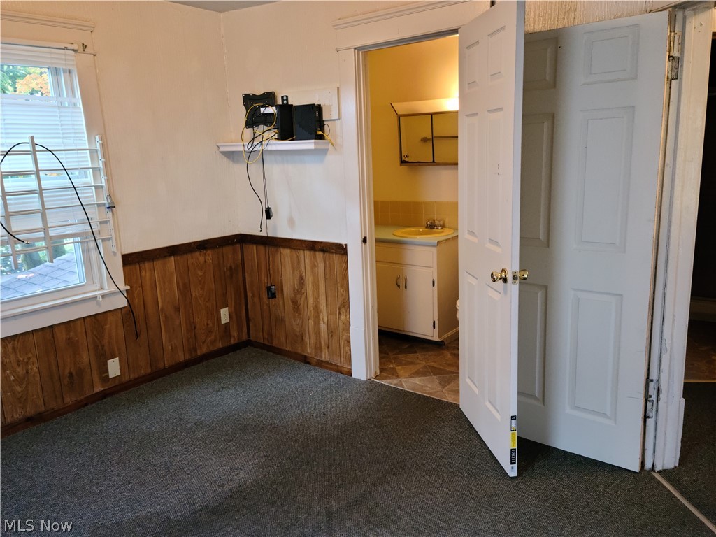 City/Akron - Residential Lease