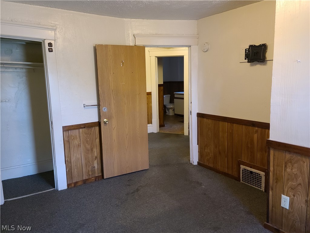 City/Akron - Residential Lease