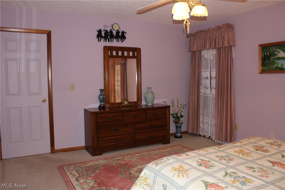 Ravine Blvd - Residential