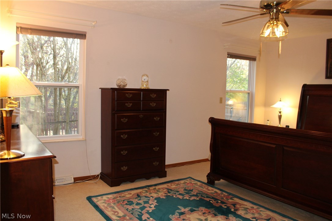 Ravine Blvd - Residential