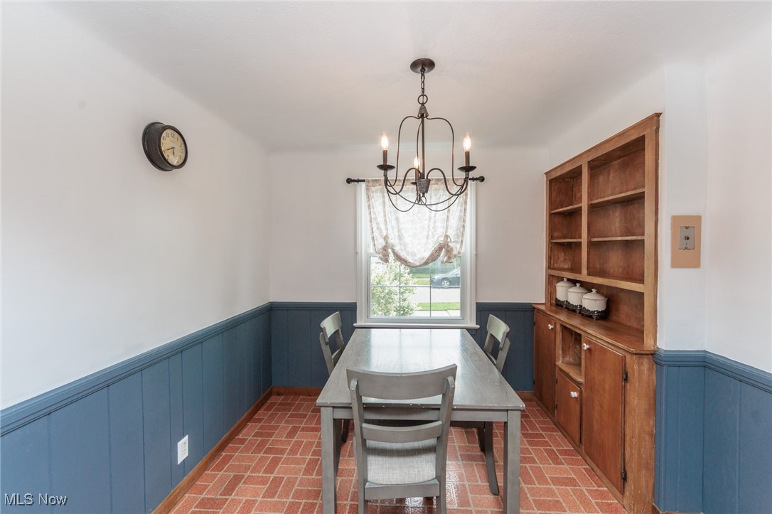 6260 Westminster Drive, Parma, Ohio image 11