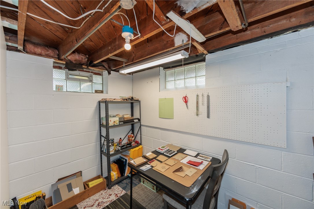 6260 Westminster Drive, Parma, Ohio image 36