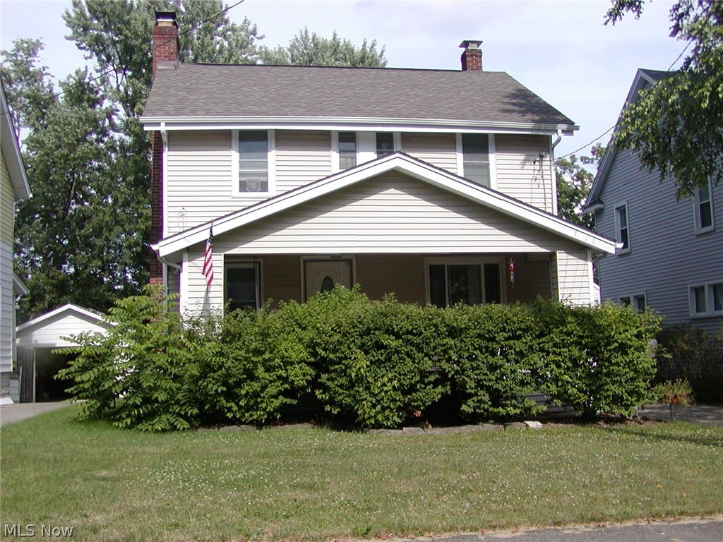 Many updates in this 4 bedroom 2 bath colonial. Beautiful newer applianced kitchen with many cupboards, newer furnace, central air & hot water tank, newer carpet, sump pump, glass block windows, many newer replacement windows, 2 newer garage door openers & garage doors. Fireplace in the living and 1 in the basement . Both checked & cleaned and living room fireplace has newer liner. Newer flat roof on the addition. Newer roof on the main house. 1st Floor laundry. Lots of closets and storage. 2 built in china cabinets in the dining room. Unfinished 3rd floor for storage.
Jetted bathtub in upstairs bath. Some newer interior doors. Duct work cleaned. Fences present do not belong to this homeowner. Mirror in downstairs bathroom does not stay. Another one will be put up. America's Preferred Home Warranty included.