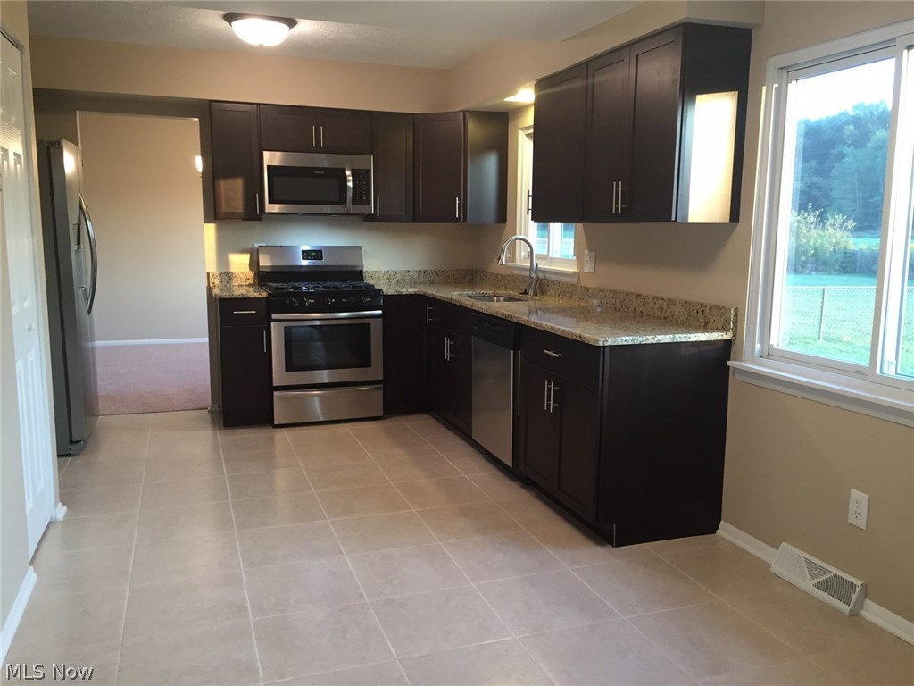 Dorchester Meadows - Residential