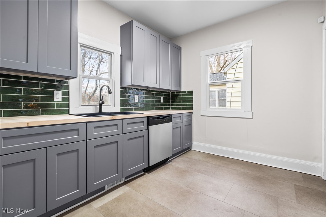 Mayfield Estates Cos Noble Heights S - Residential