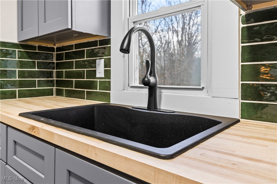 Mayfield Estates Cos Noble Heights S - Residential