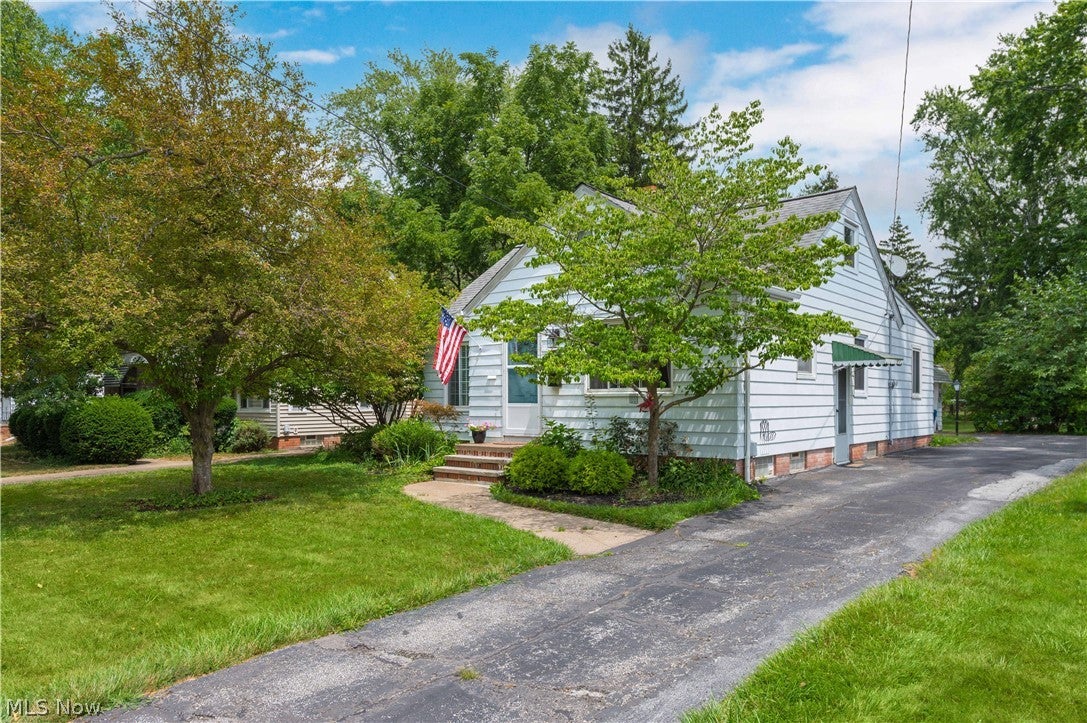 4089 W 229th Street