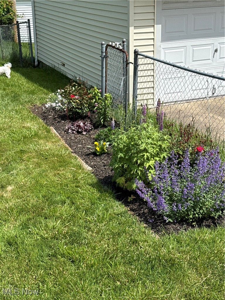 Garfield Park Overlook - Residential