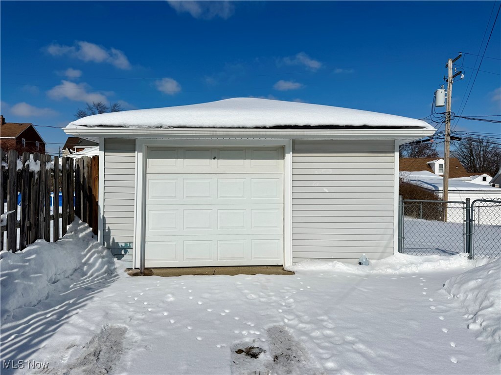 Garfield Park Overlook - Residential