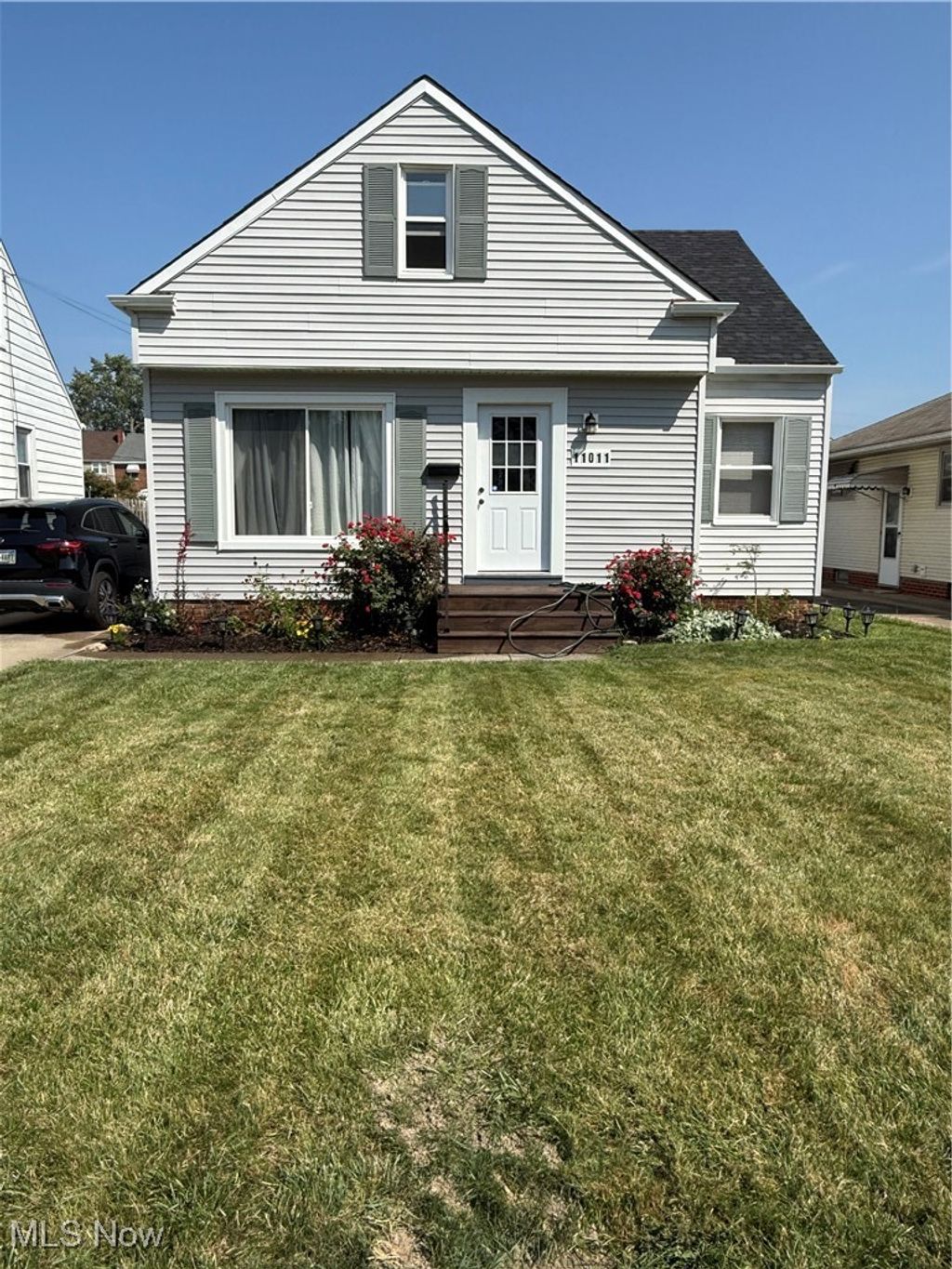 Photo of 11011 Wallingford Avenue, Garfield Heights, OH 44125 (MLS # 5185094)