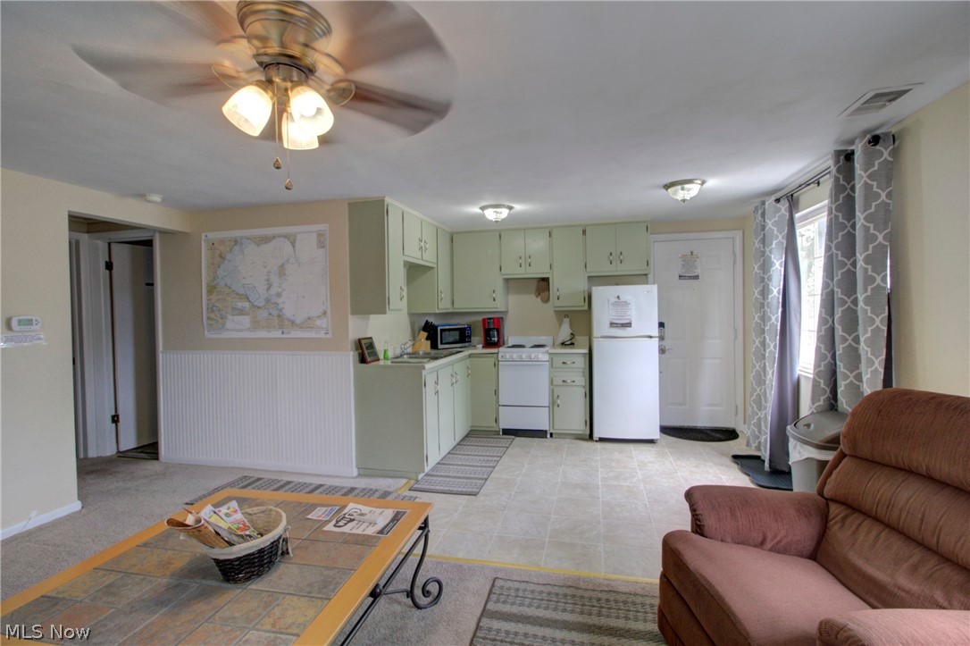 Asher Beach - Residential