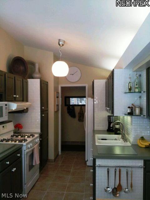 Cambridge Village - Residential