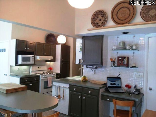 Cambridge Village - Residential