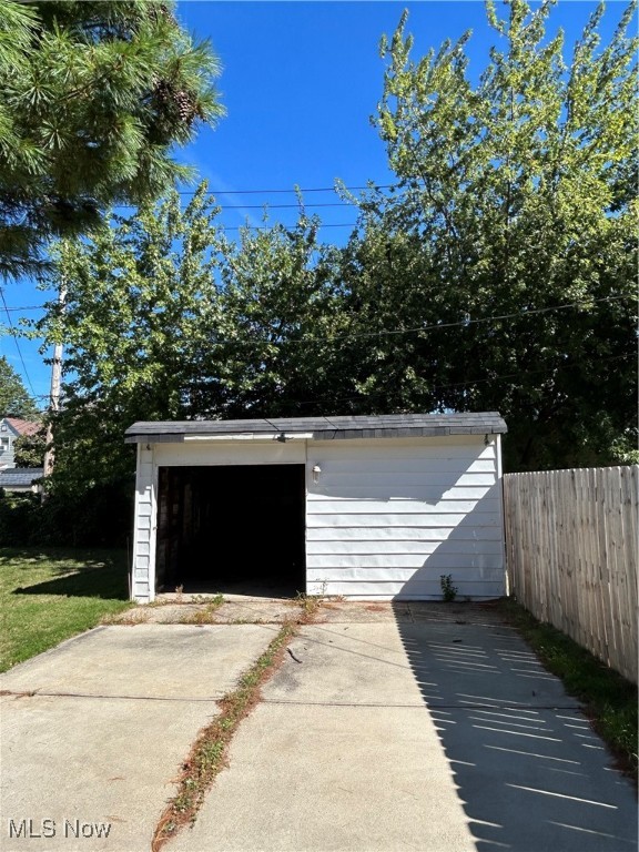 S H Kleinman Realty Cos Utopi - Residential
