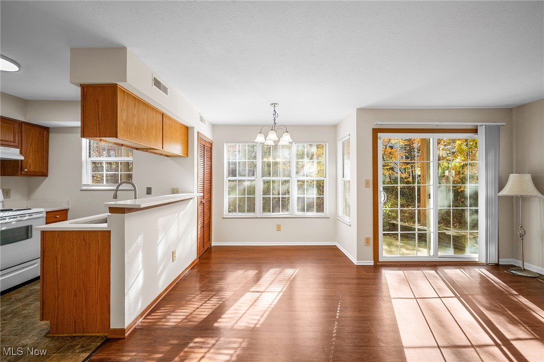 Stoney Run Condominiums - Residential