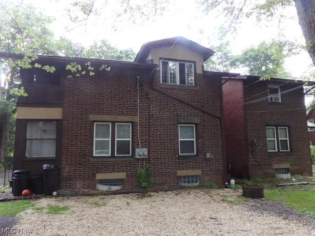 City/Youngstown - Residential Lease