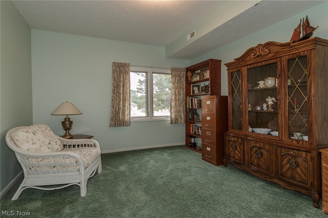 Hickory Rdg Condo 02 Ph 10 - Residential