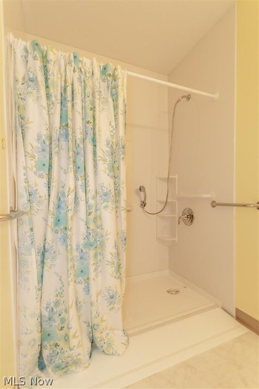 Hickory Rdg Condo 02 Ph 10 - Residential