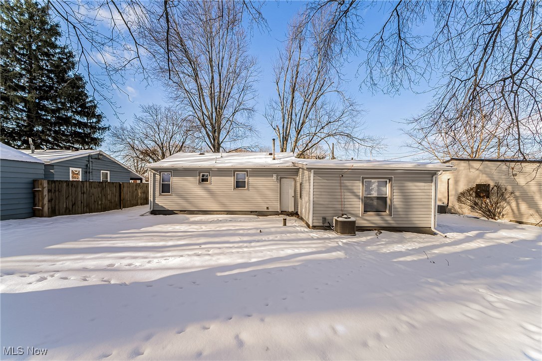 6873 Root Road, North Ridgeville, Ohio image 41