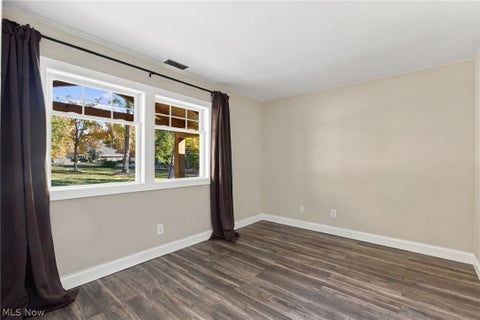 Tiny photo for 7925 Pear Tree Drive, Chesterland, OH 44026 (MLS # 5254832)