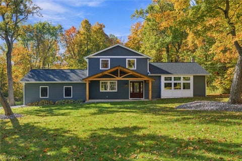 Photo of 7925 Pear Tree Drive, Chesterland, OH 44026 (MLS # 5254832)